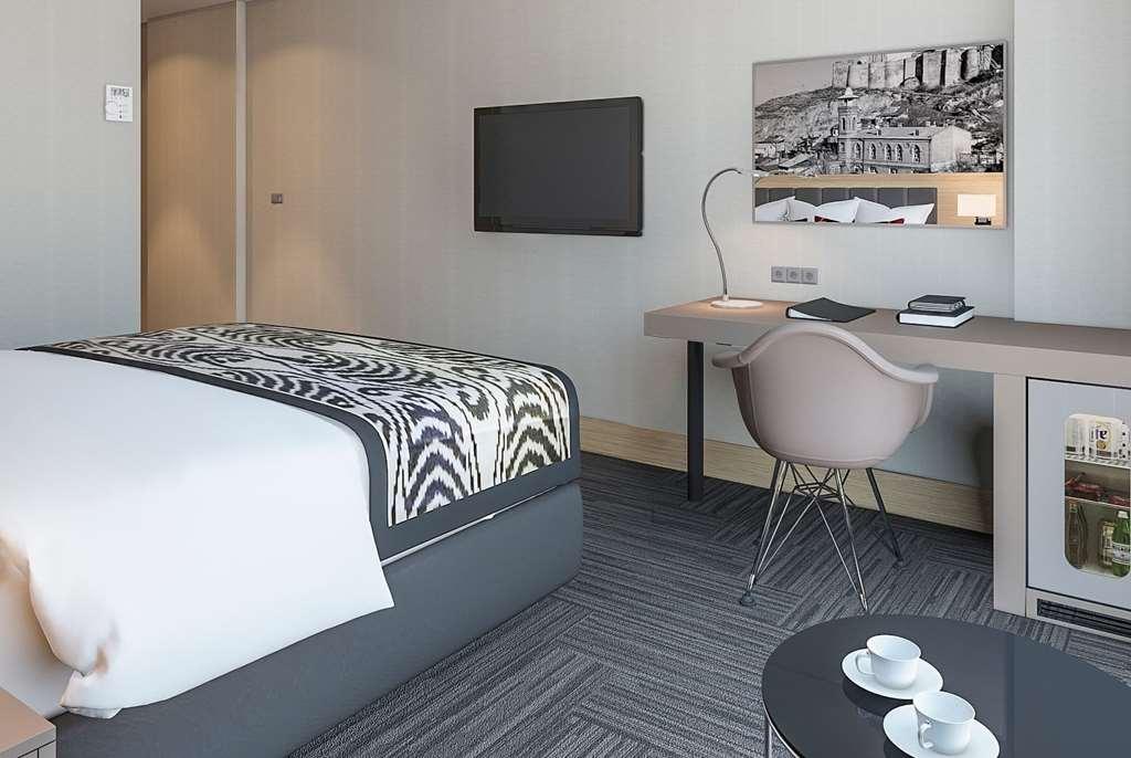 Ramada Encore Tbilisi Kamer foto